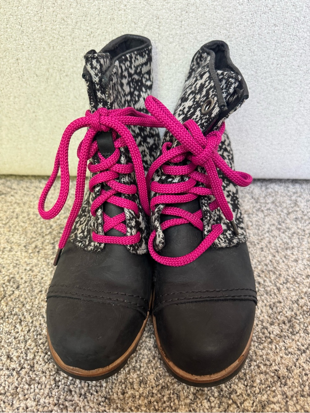 Sorel Black Ankle Boots with Bright Pink Laces